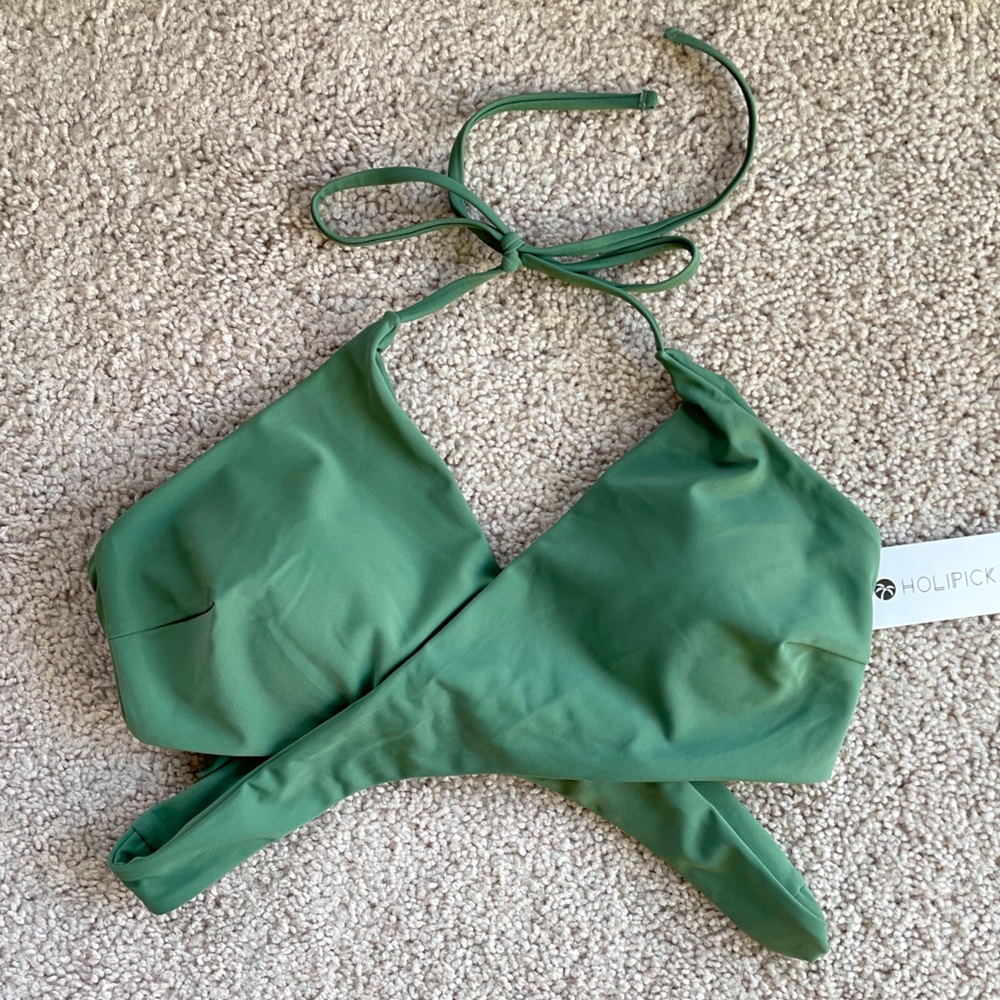 Amazon Moss Green Wrap Bikini Top Size Medium - Lightly Lined NEW Holipick